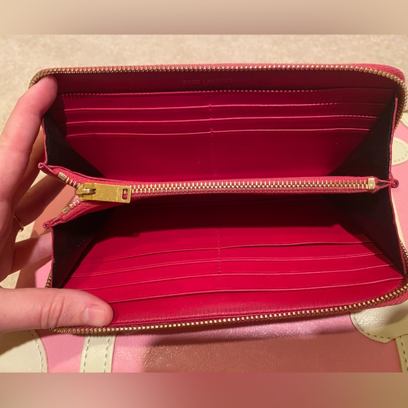 SAINT LAURENT WALLET! EUC! - Picture 7 of 10